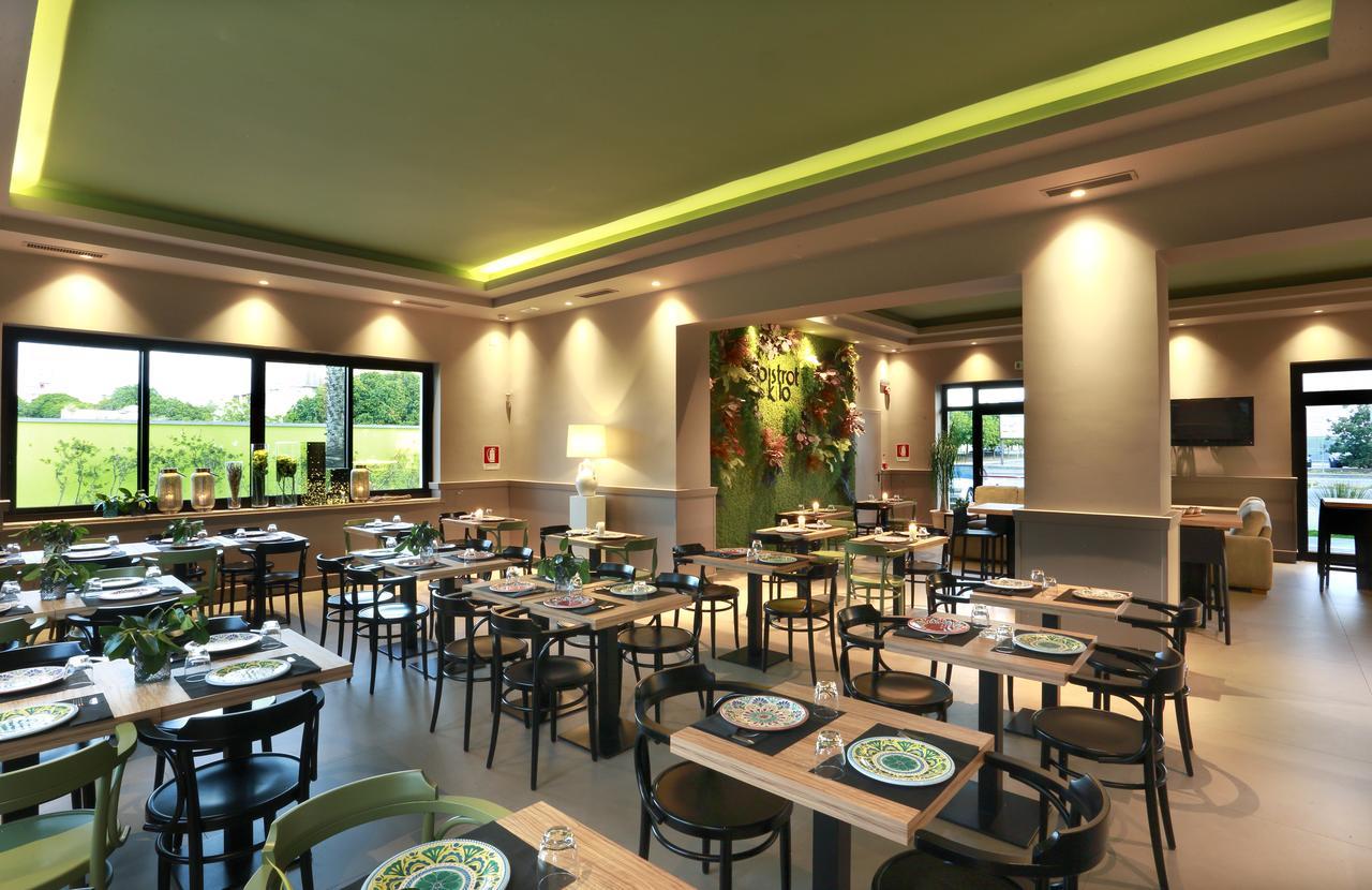 Hotel Aloisi เลชเช ภายนอก รูปภาพ